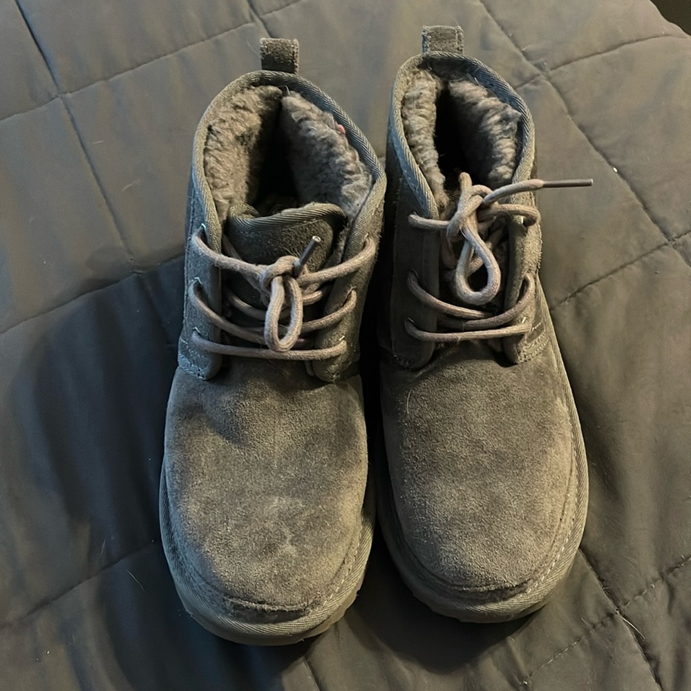 Grey UGG Neumal Childs Size 6